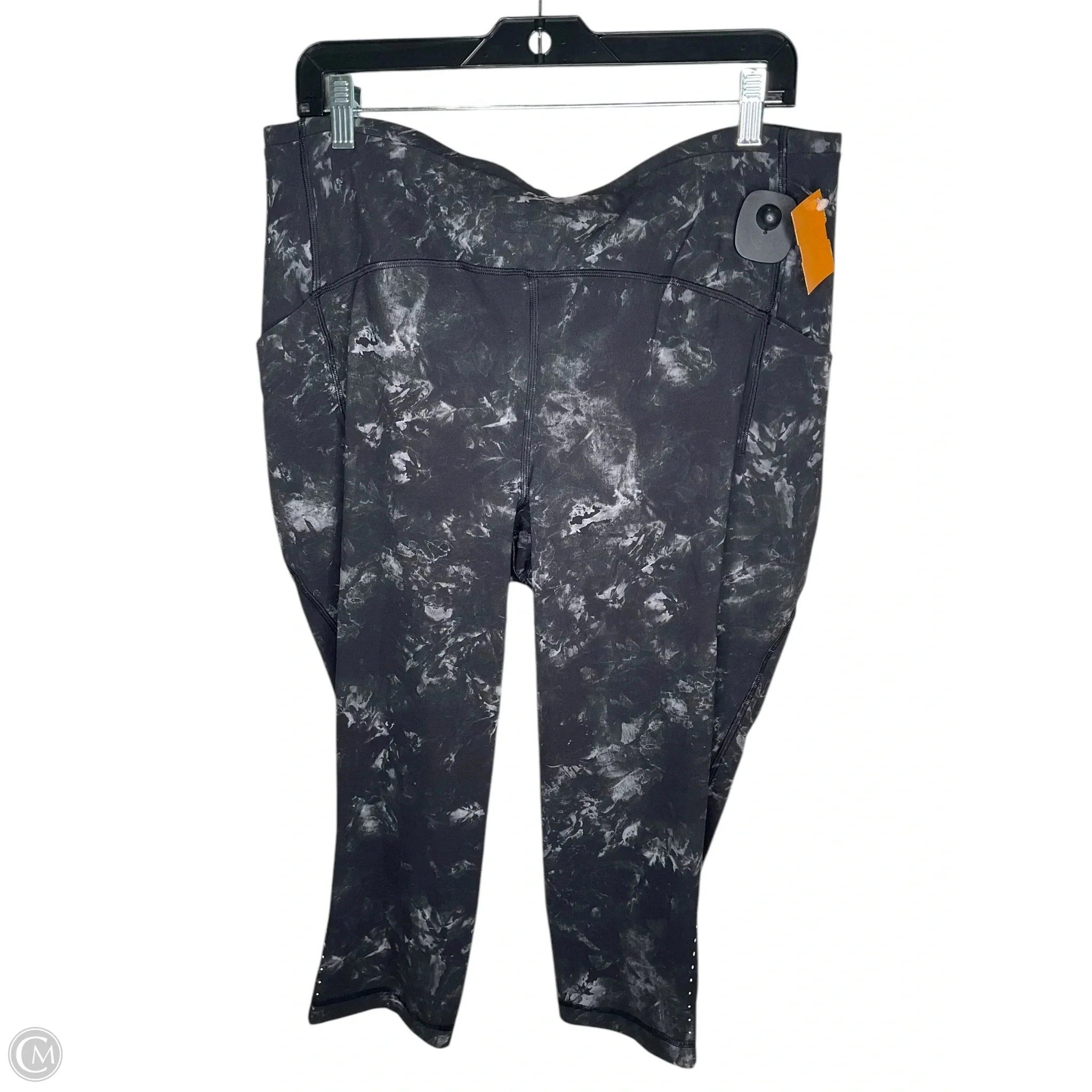 Athletic Leggings Capris By Lululemon In Black, Size: 6