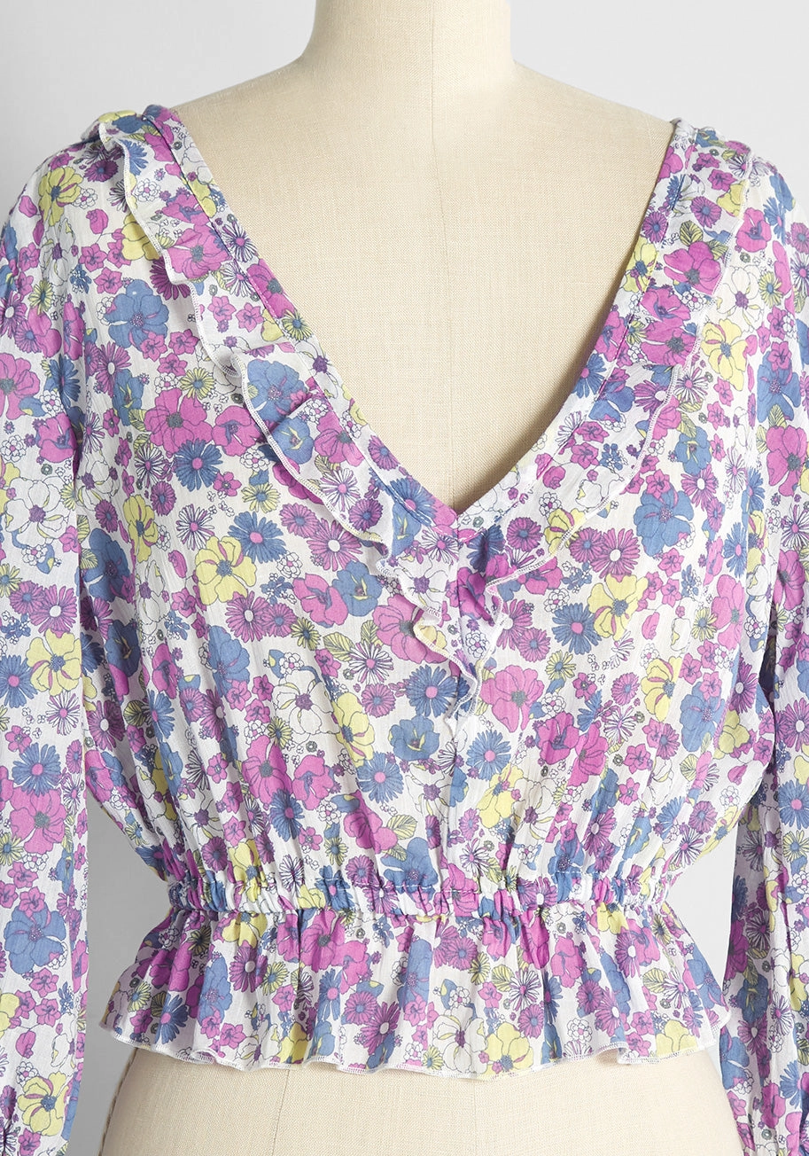 Drama in Doll Valley Cropped Top