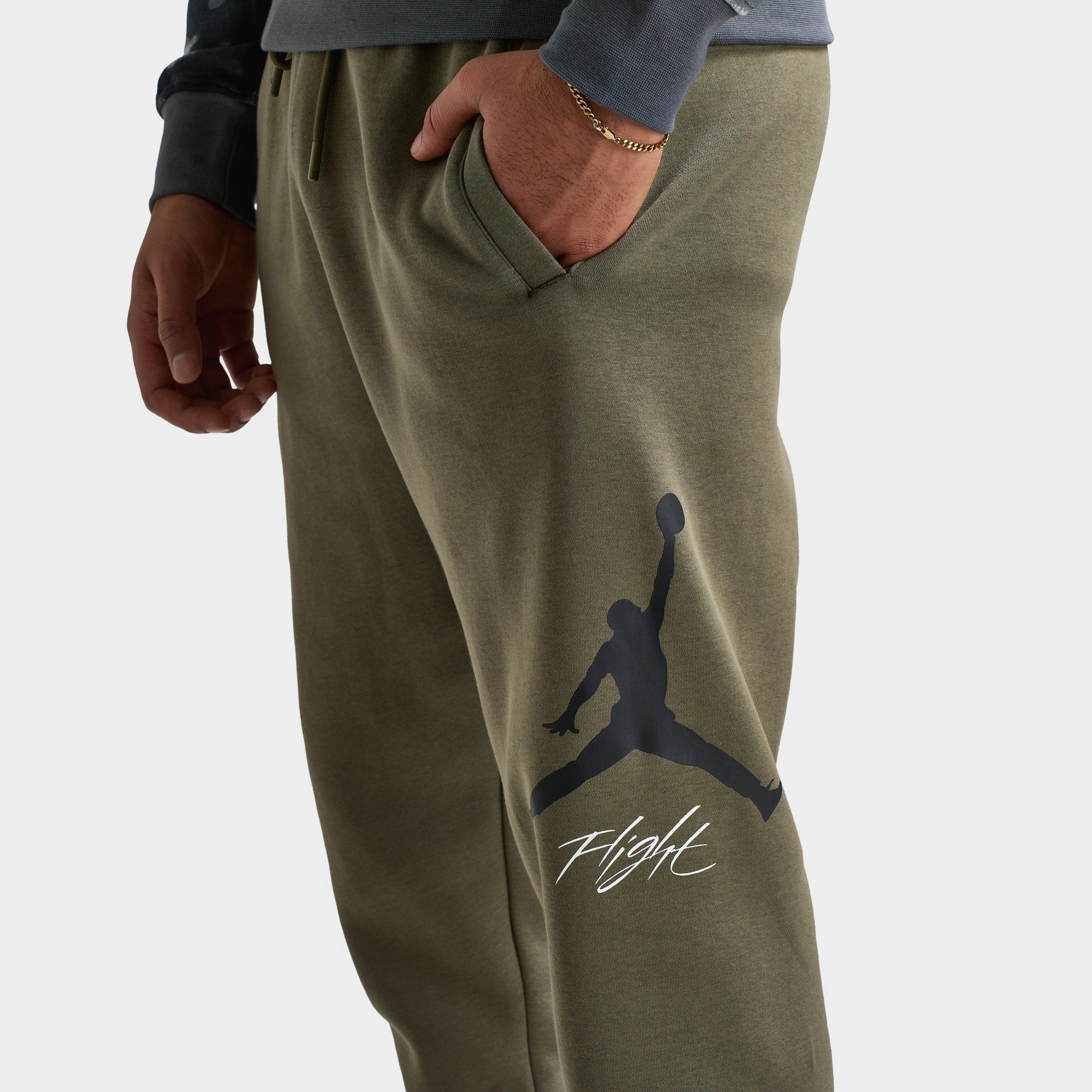 Jordan Essentials Fleece Baseline Pants Medium Olive / Black