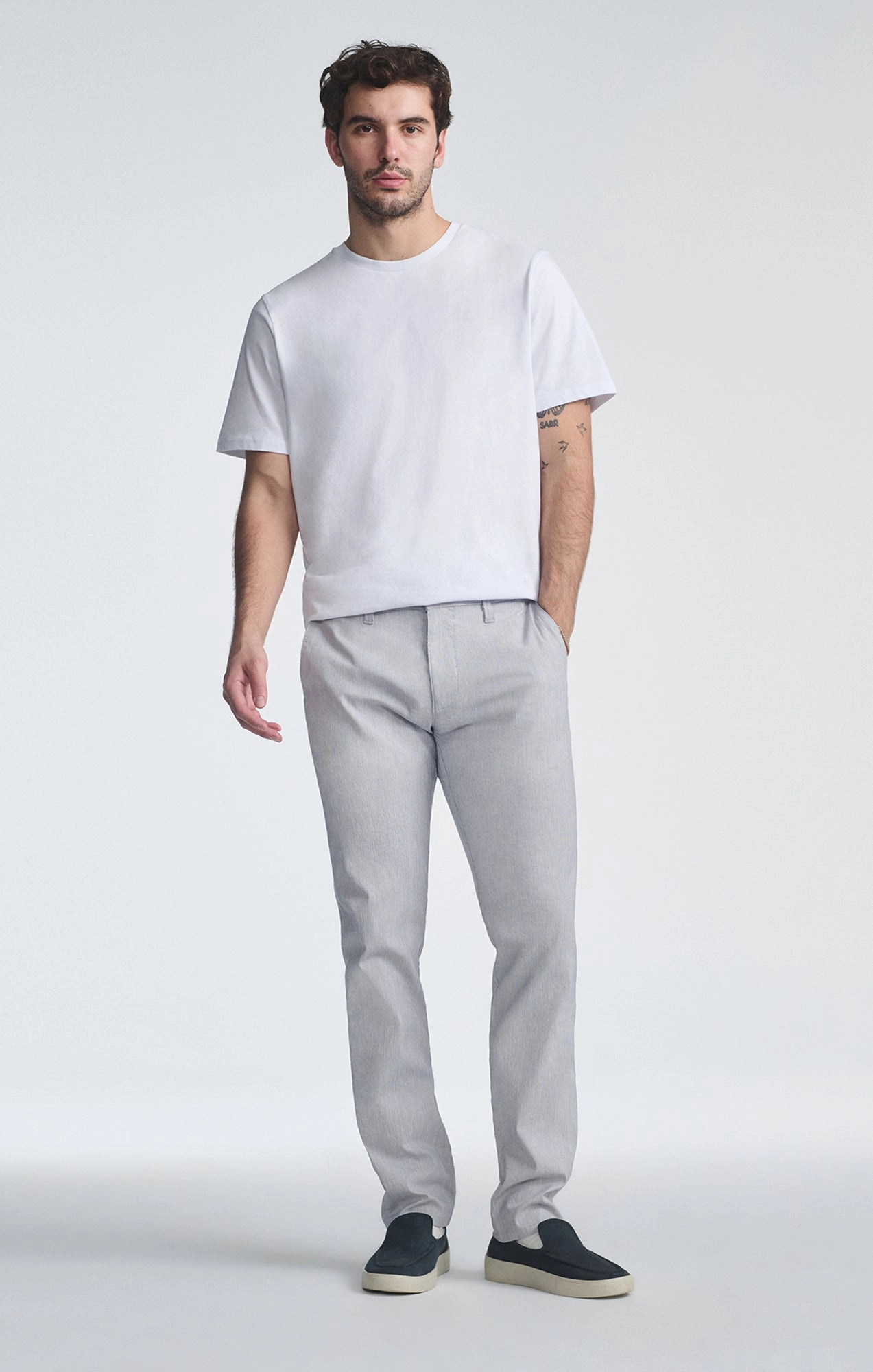 MILTON SLIM STRAIGHT CHINO IN LIGHT GREY LINEN STRIPE
