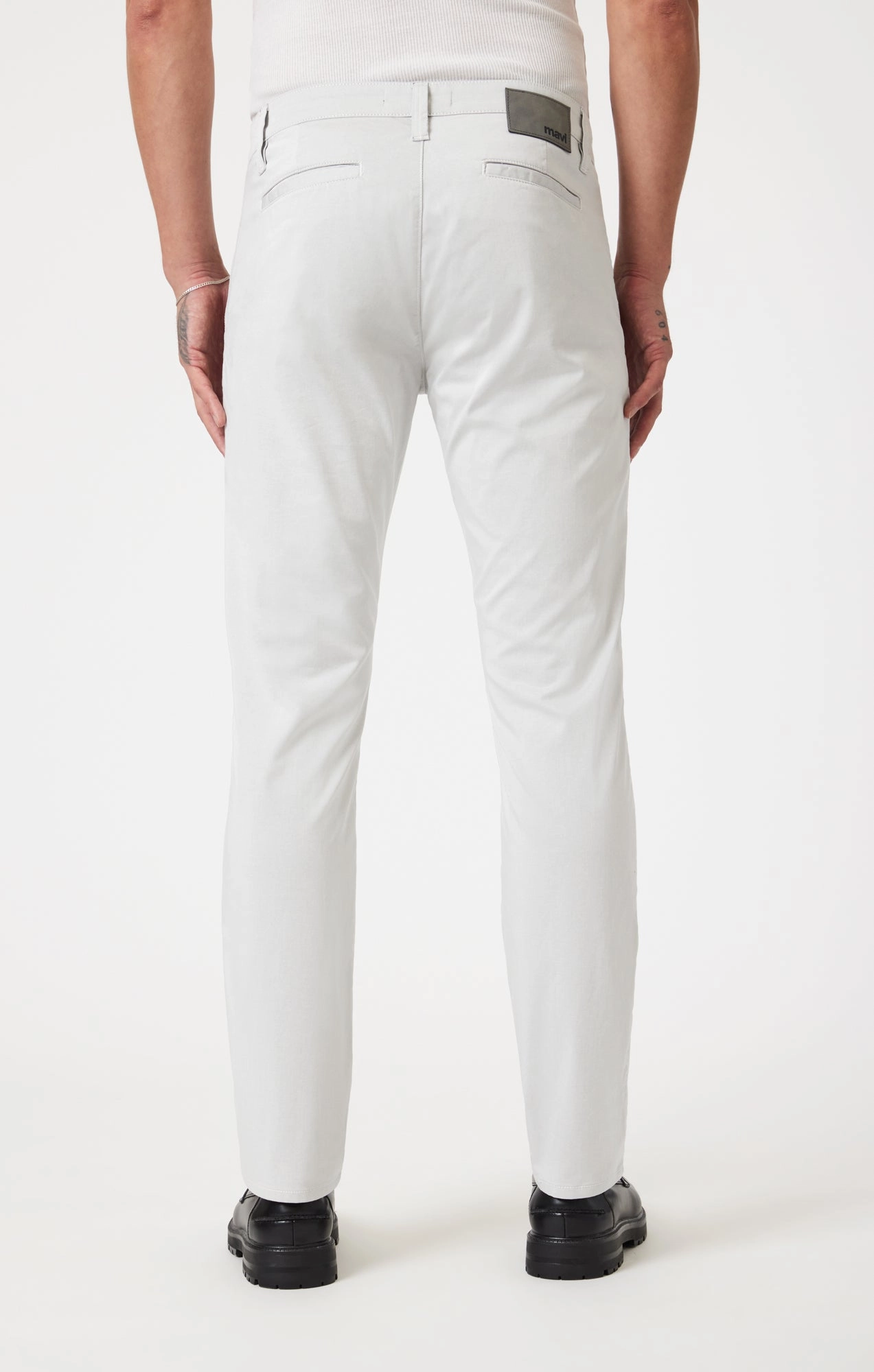 MILTON SLIM STRAIGHT CHINO PANTS IN STONE CITY SMART