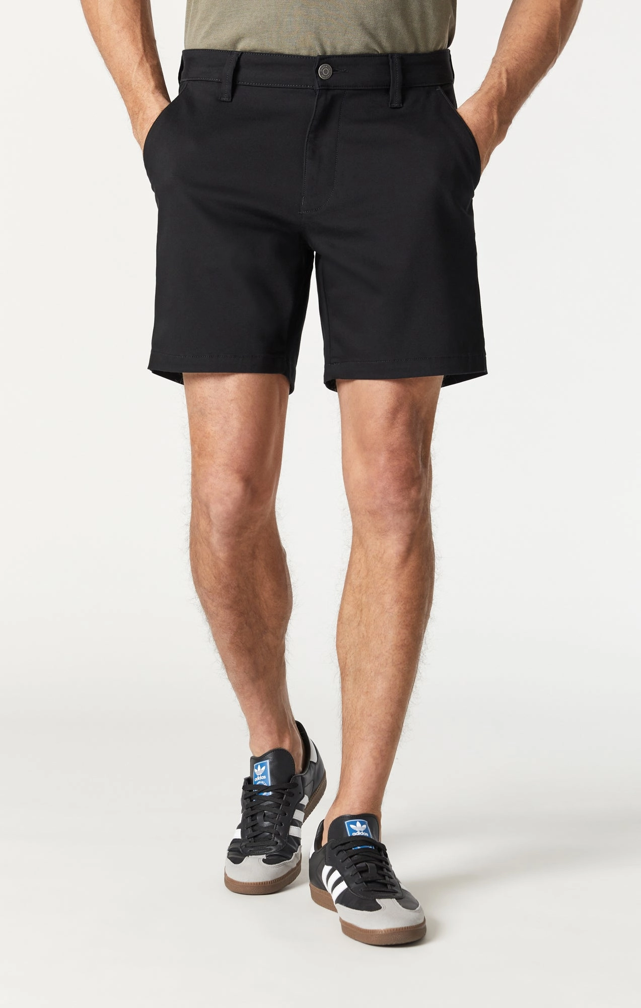 NATE SHORTS IN BLACK TECH