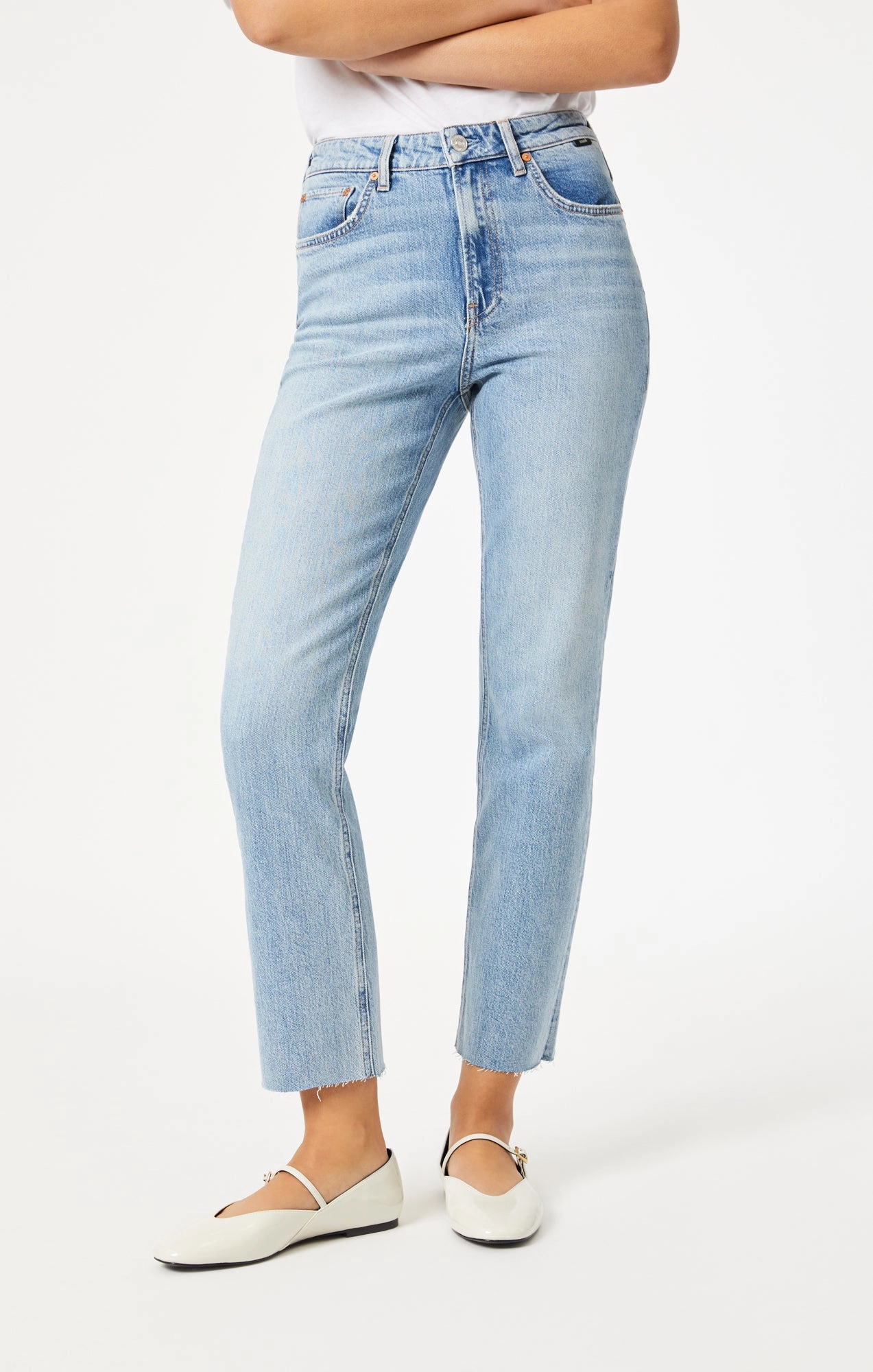 NEW YORK STRAIGHT LEG IN BLEACHED RECYCLED BLUE