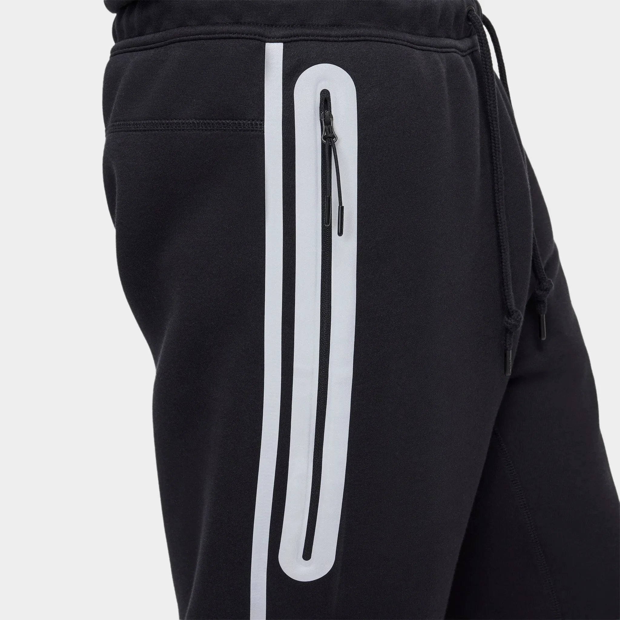 Nike Sportswear Tech Fleece Jogger Black / Bemis Silver