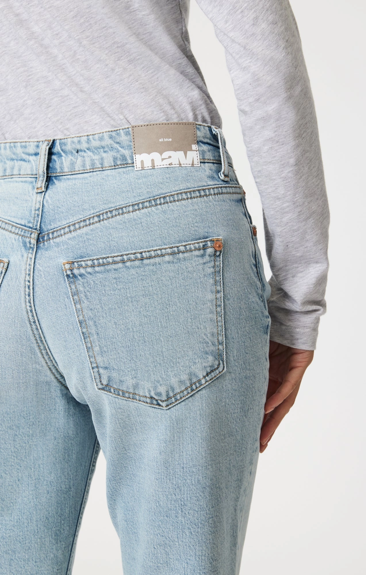 SAVANNAH STRAIGHT LEG IN BLEACHED CLASSIC BLUE