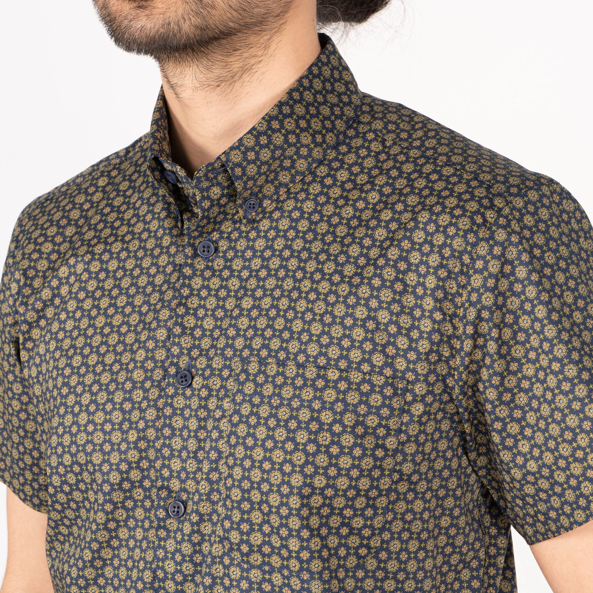 Short Sleeve Easy Shirt - Medallions Print - Navy