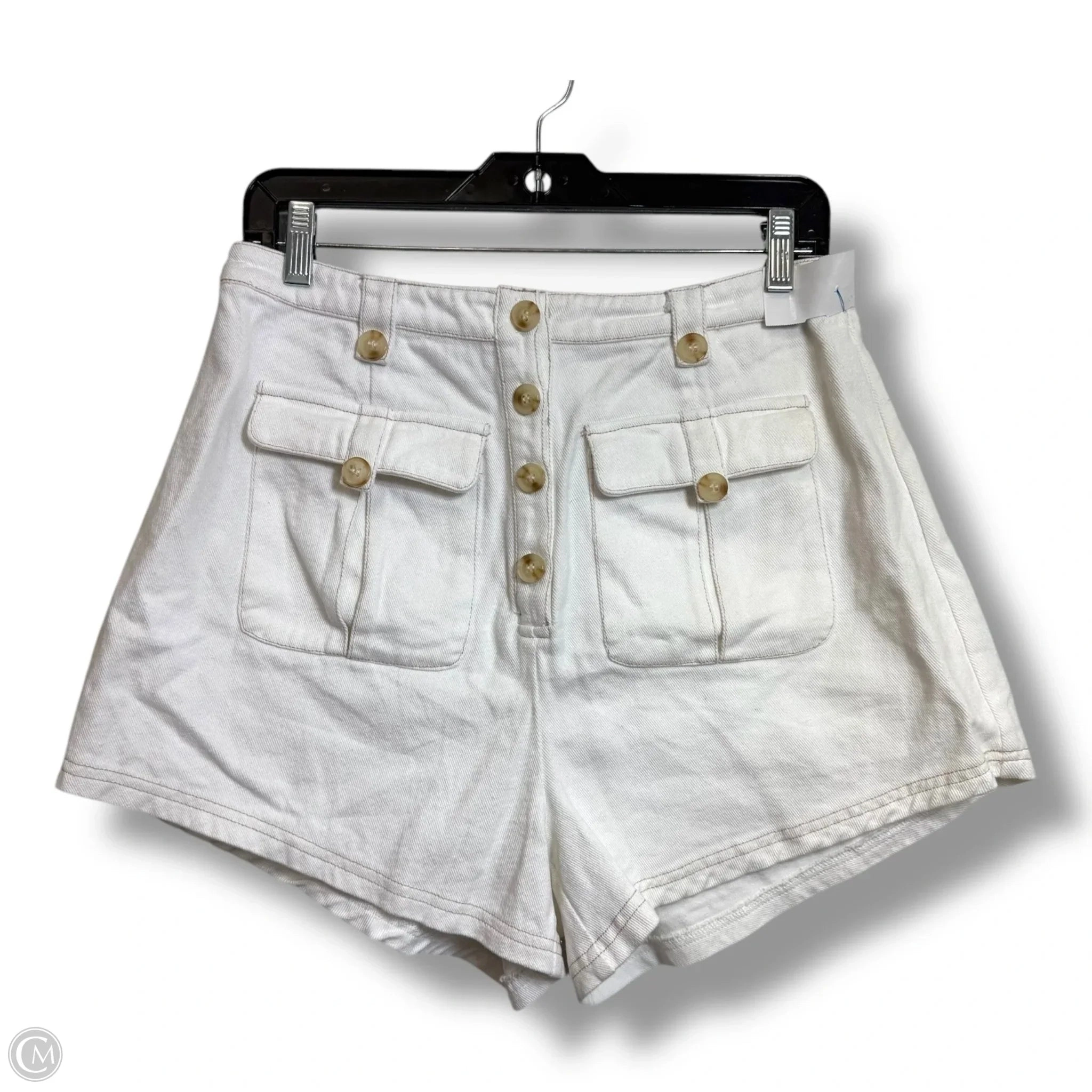 Shorts By Clothes Mentor In White Denim, Size: L