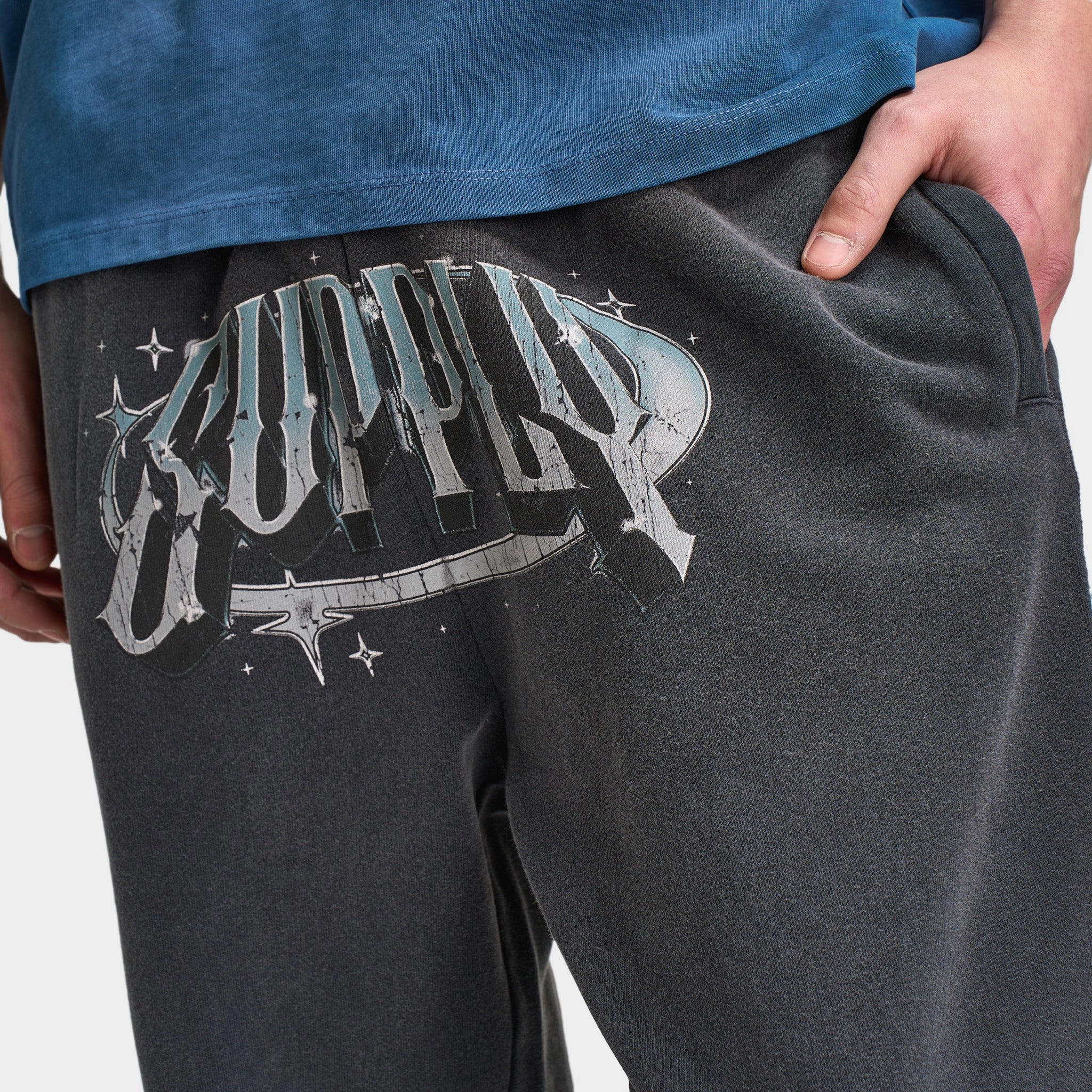 Supply & Demand Chrome Star Pants / Washed Black