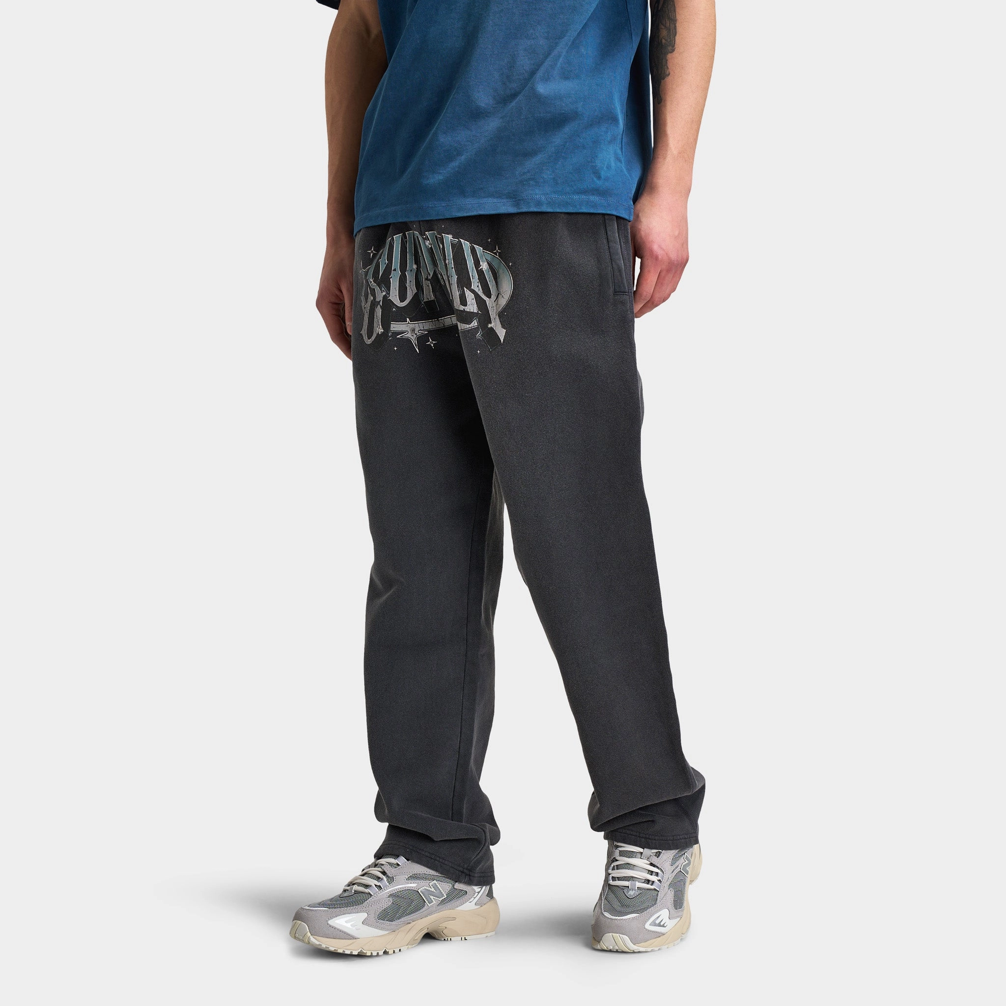 Supply & Demand Chrome Star Pants / Washed Black