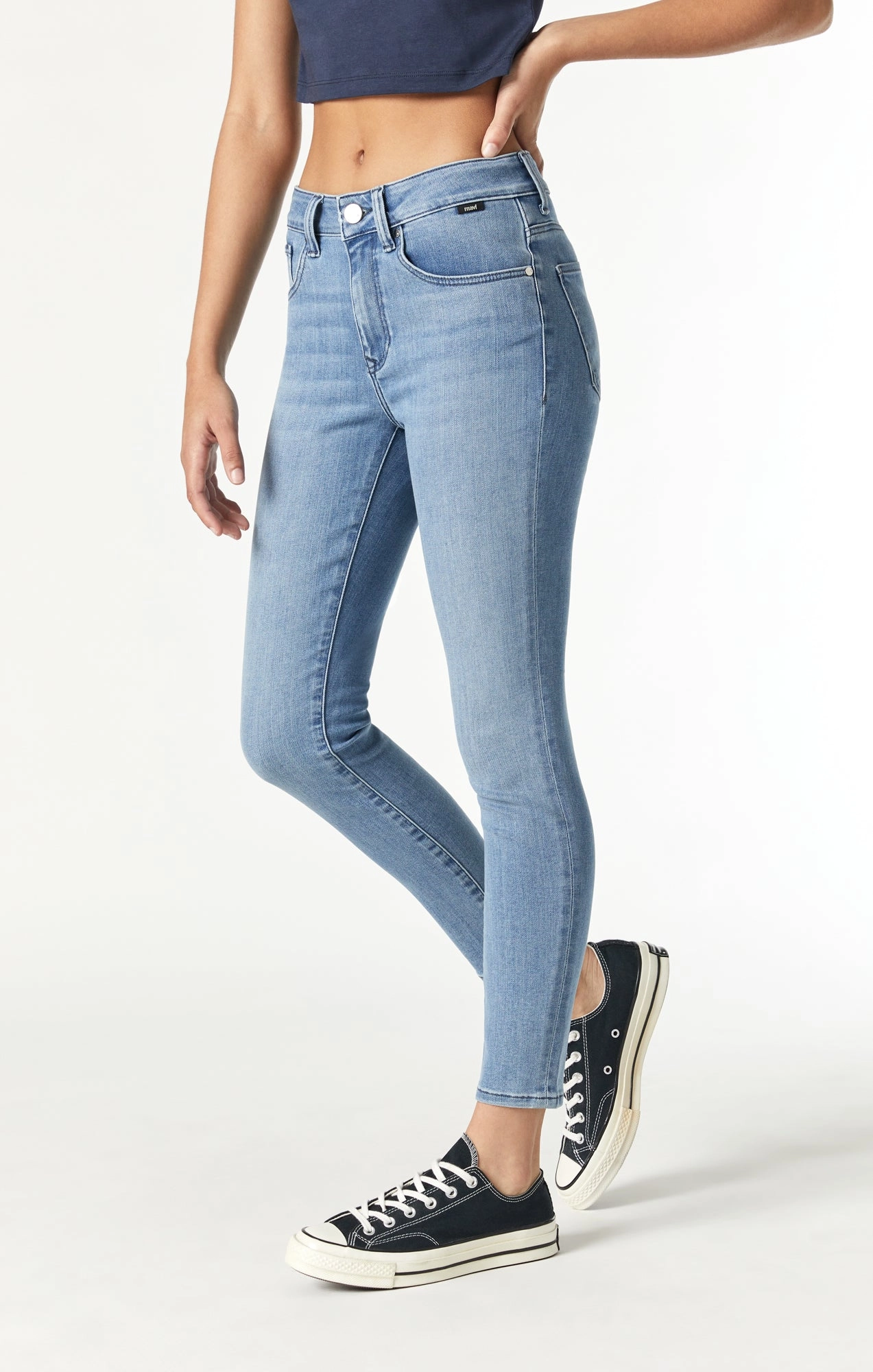 TESS SKINNY IN LIGHT USED SUPERSOFT CHIC