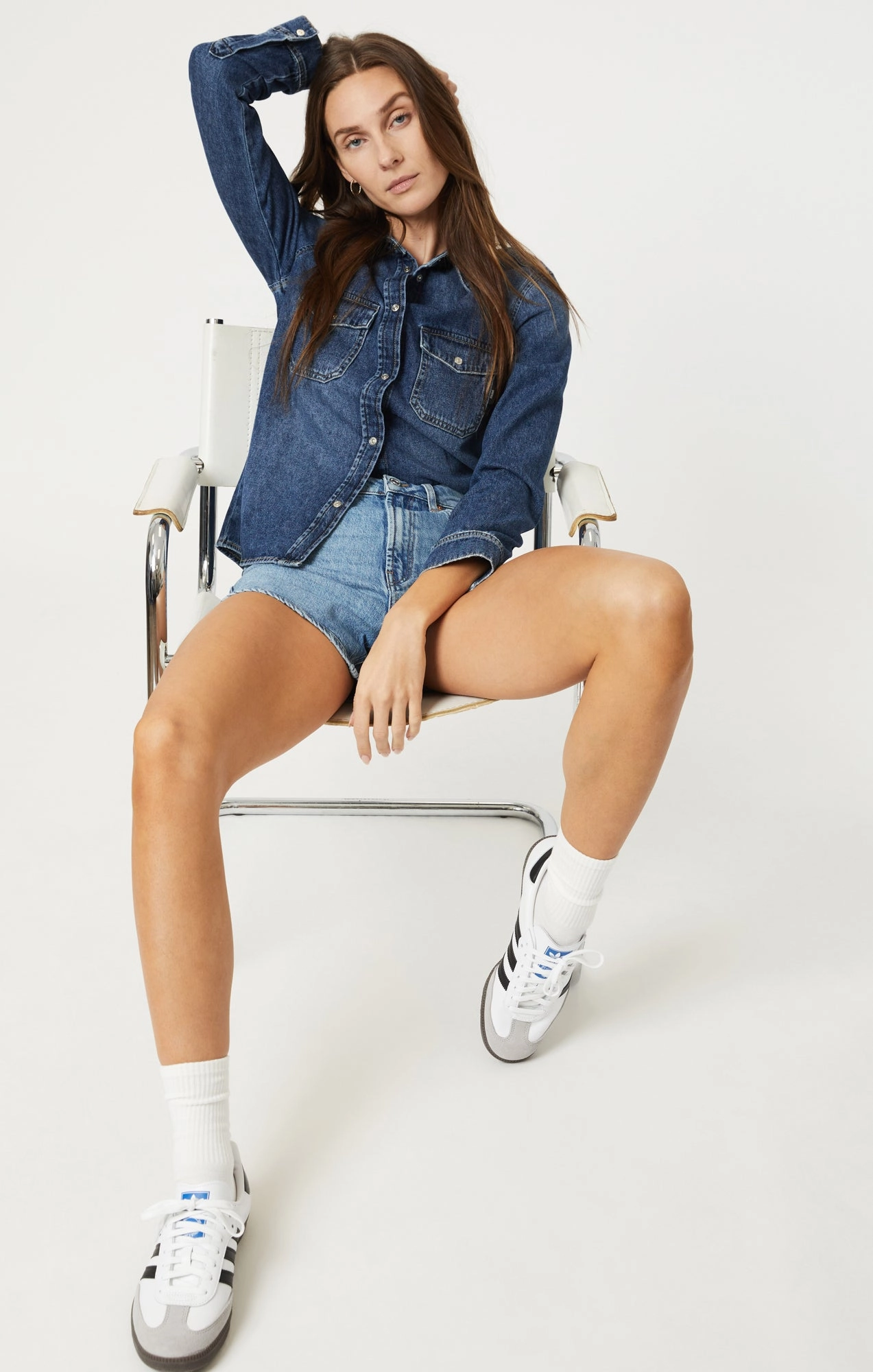 VELLA SHORTS IN MID RECYCLED BLUE