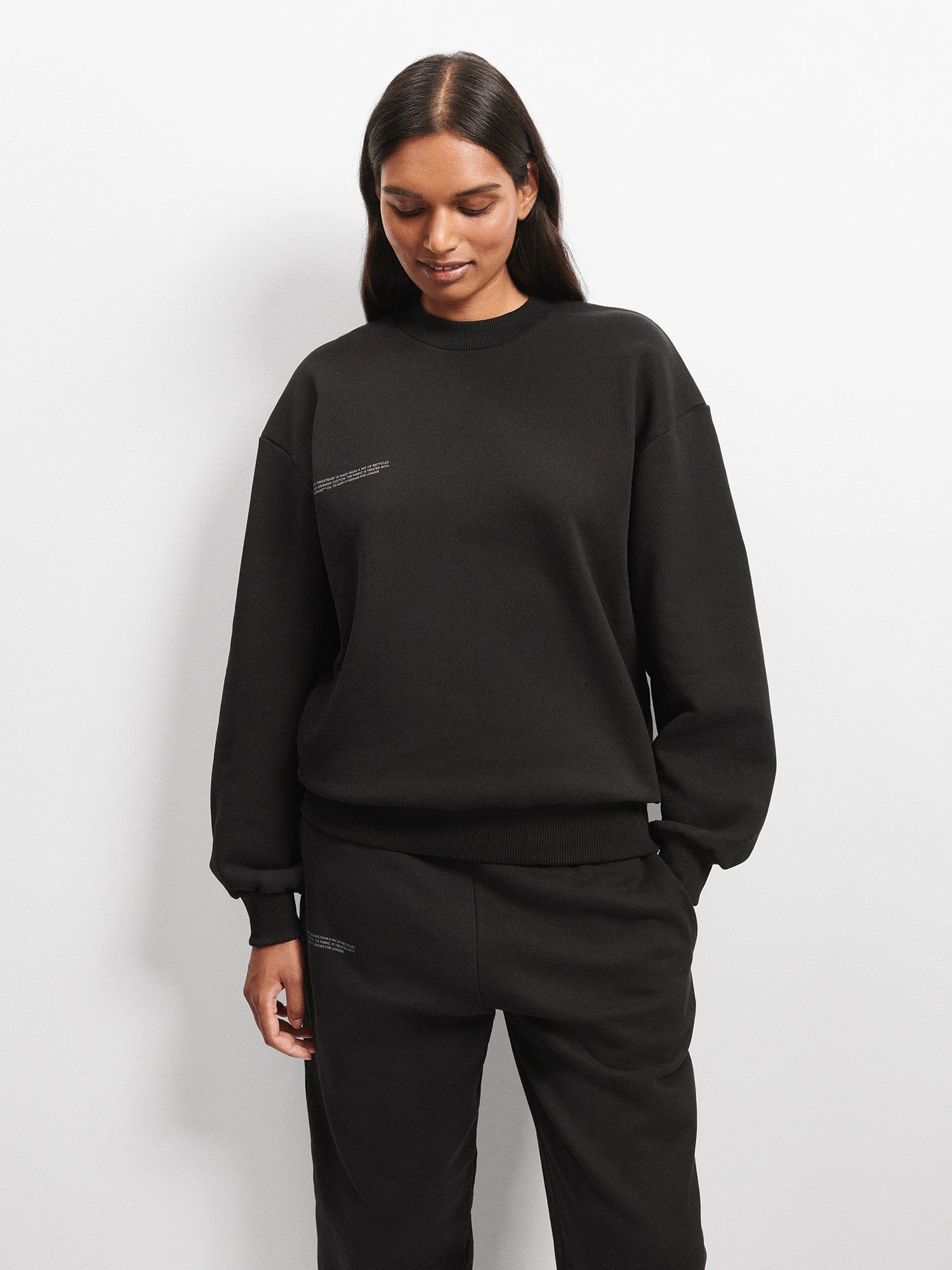 Womens DNA Sweatshirt—black