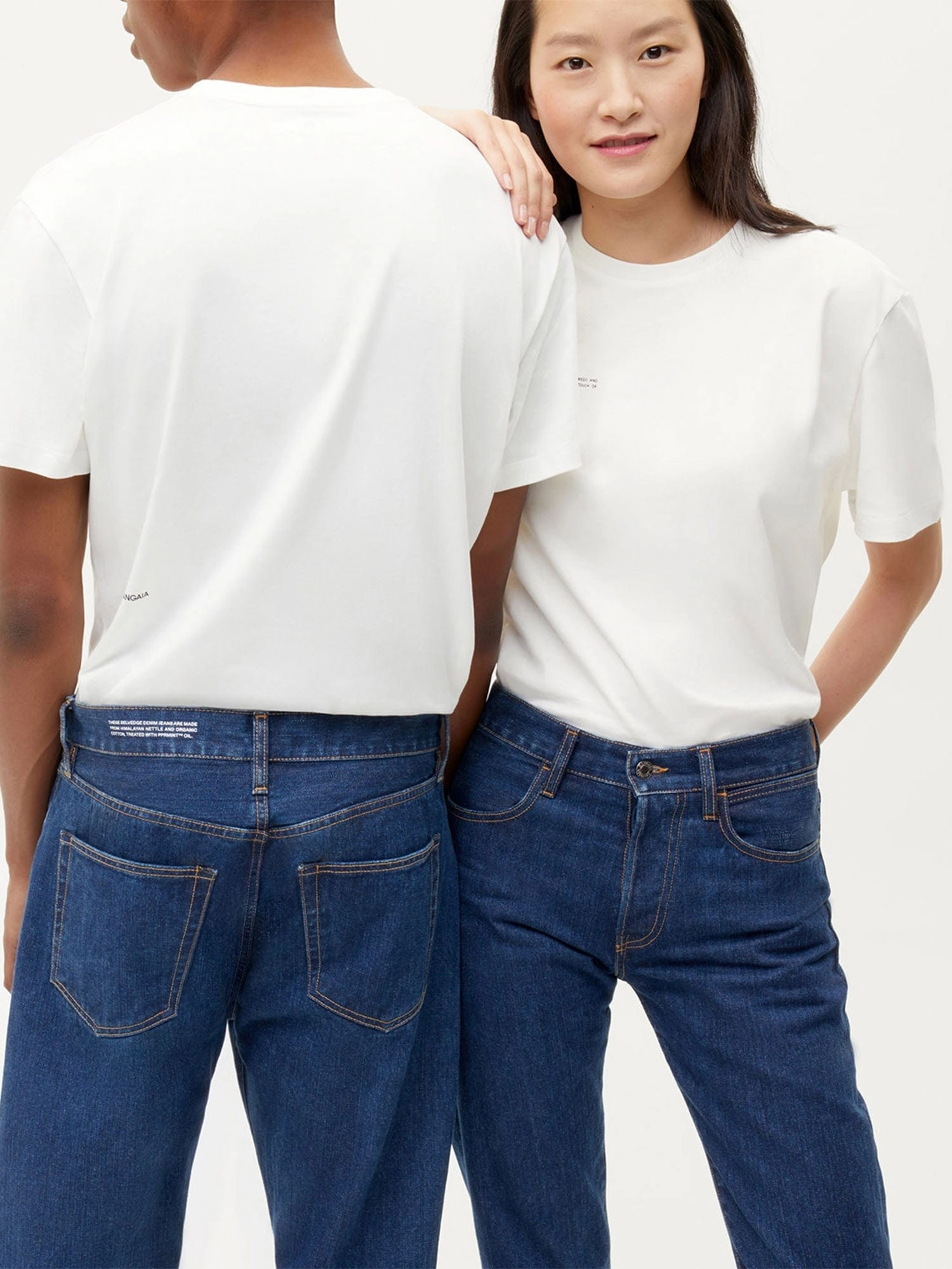 Womens Nettle Denim Straight Leg Jeans—mid wash