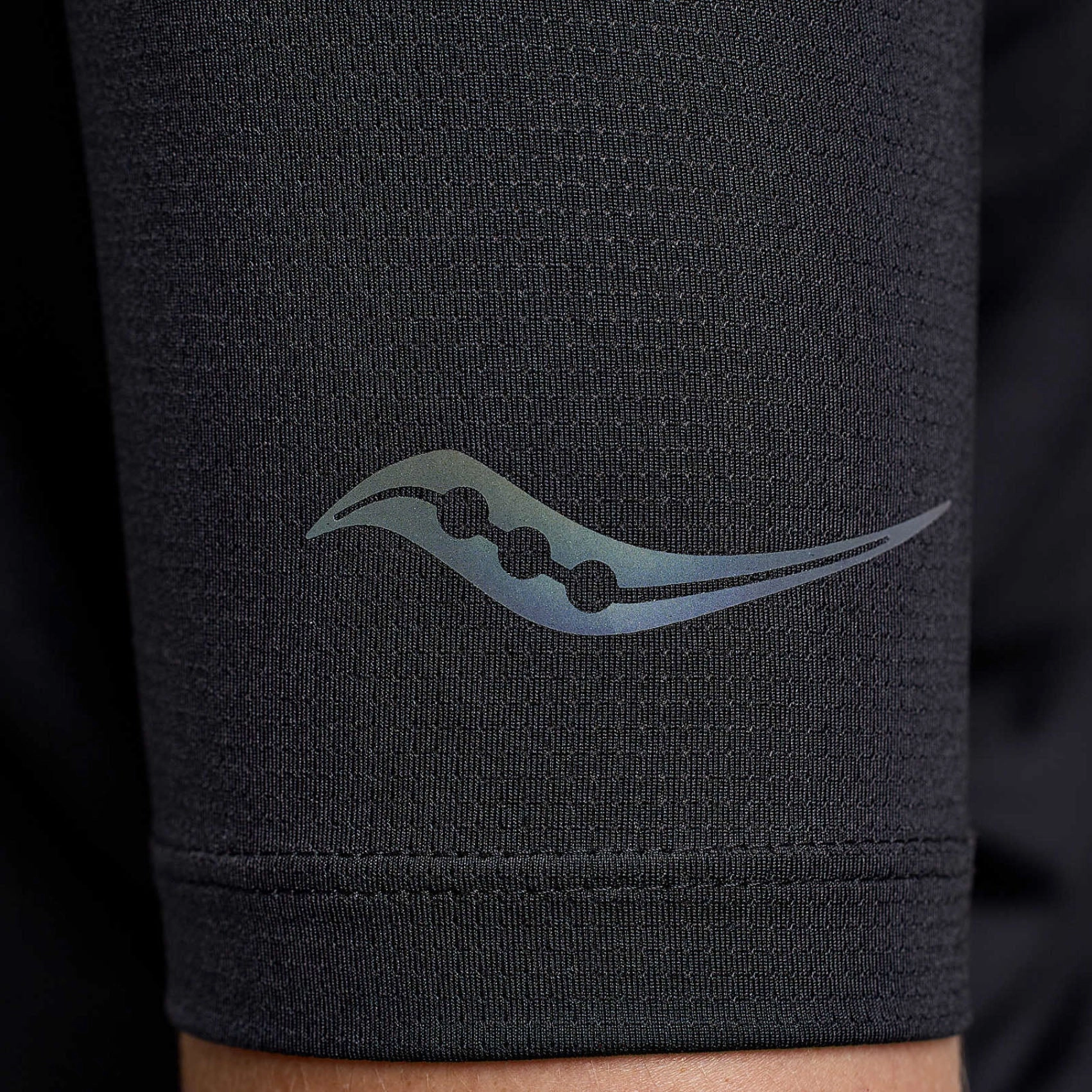Womens Saucony Stopwatch Short Sleeve Tee